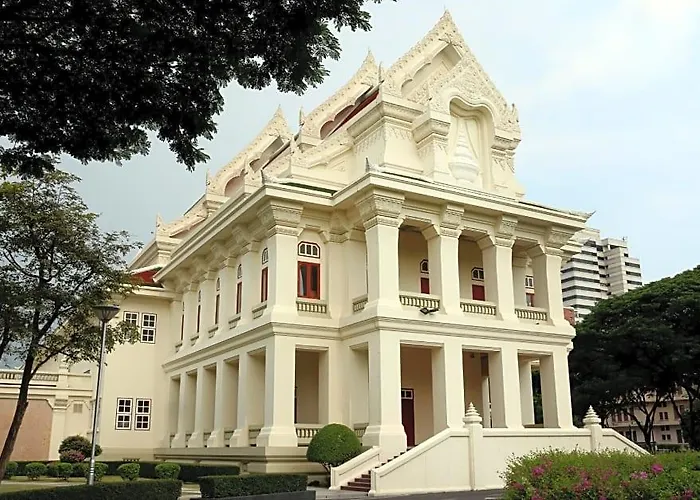 Sathorn111 Hotel