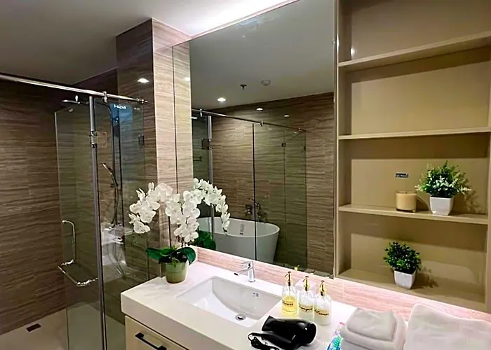 Sathorn111 5*